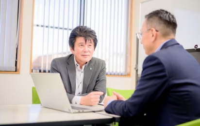 営業部Y.H さん